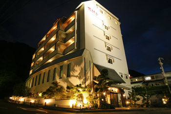 Arima Hot spring Ryokan Hanamusubi 4*
