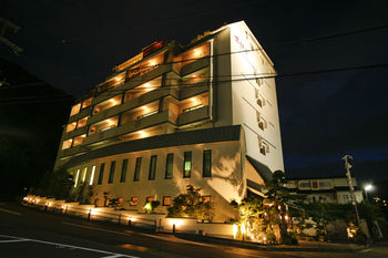 Arima Hot spring Ryokan Hanamusubi 4*