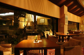 Arima Hot spring Ryokan Hanamusubi 4*
