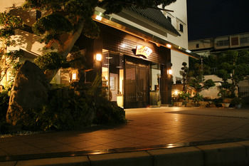 Arima Hot spring Ryokan Hanamusubi 4*