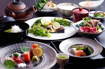 Arima Hot spring Ryokan Hanamusubi 4*