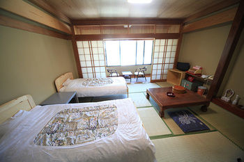 Hotel New Koyo 2*