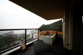 Beppu Kankaiji Onsen Ryotei Matsubaya 3*