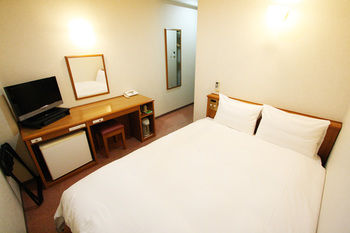 Green Rich Hotel Aso Kumamoto Airport Artificial Hot Spring Futamata Yunohana 3*