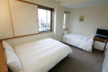Green Rich Hotel Aso Kumamoto Airport Artificial Hot Spring Futamata Yunohana 3*