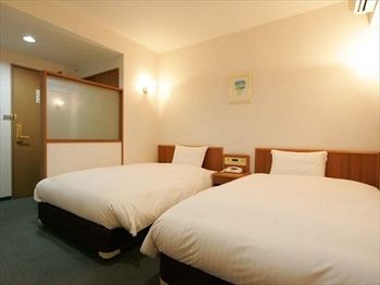 Green Rich Hotel Aso Kumamoto Airport Artificial Hot Spring Futamata Yunohana 3*
