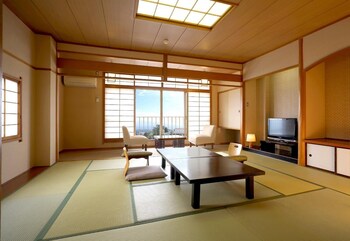 Tsukagoshiyashichibee 3*