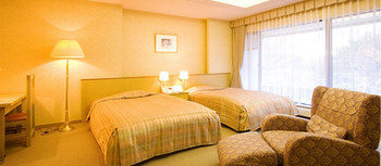 TATESHINA LAKE RESORT 3*