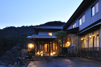 Shima Onsen YOSHIMOTO 4*