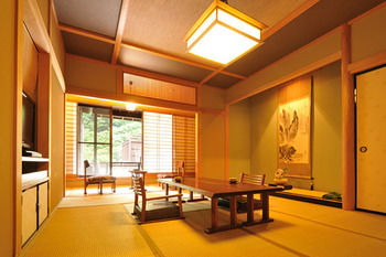 Shima Onsen YOSHIMOTO 4*
