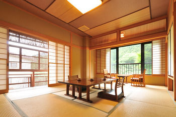 Shima Onsen YOSHIMOTO 4*