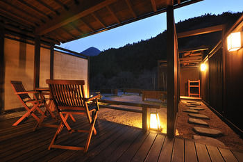 Shima Onsen YOSHIMOTO 4*