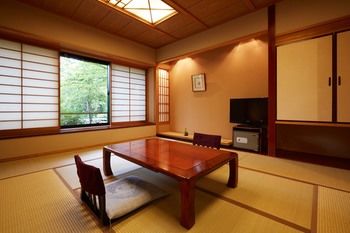Yufuin Baien Garden Resort 3*