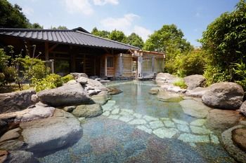 Yufuin Baien Garden Resort 3*