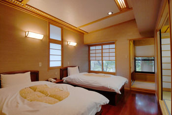 Yufuin Baien Garden Resort 3*