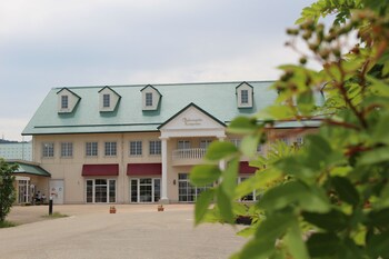 Small Auberge & Hot Spring Spa Sakuragaike Kuagarden 3*