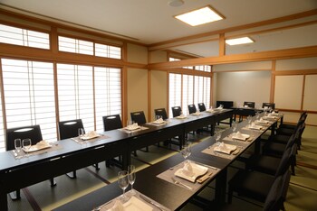 Small Auberge & Hot Spring Spa Sakuragaike Kuagarden 3*