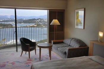 Shirahama Coganoi Resort&Spa 4*