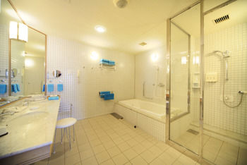 Shirahama Coganoi Resort&Spa 4*