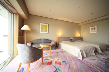 Shirahama Coganoi Resort&Spa 4*