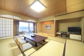 Shirahama Coganoi Resort&Spa 4*