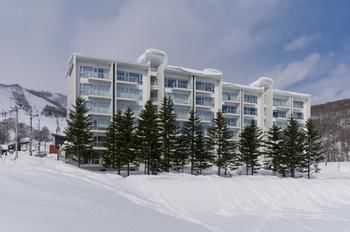 Niseko Landmark View 0*