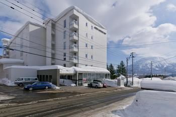 Niseko Landmark View 0*