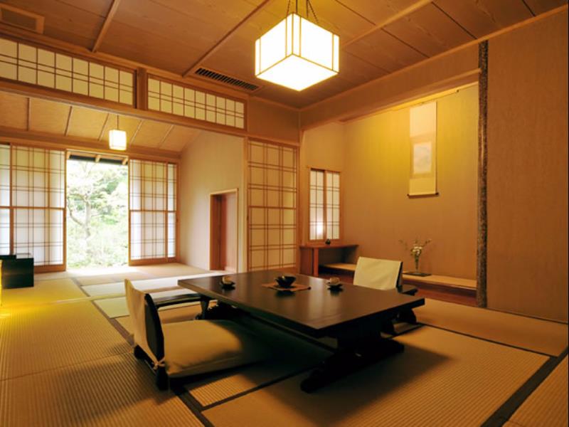 Shima Onsen Tsuruya 4*