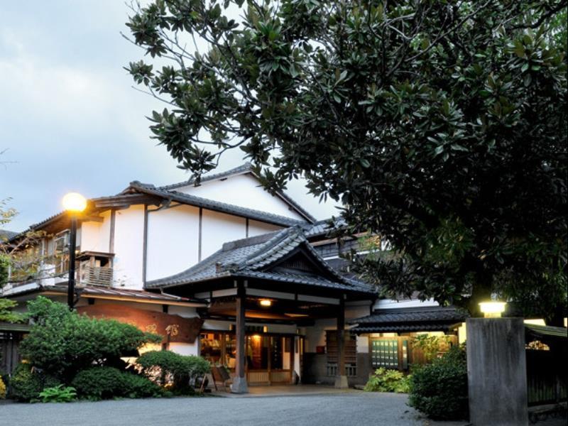 Hitoyoshi Ryokan 3*