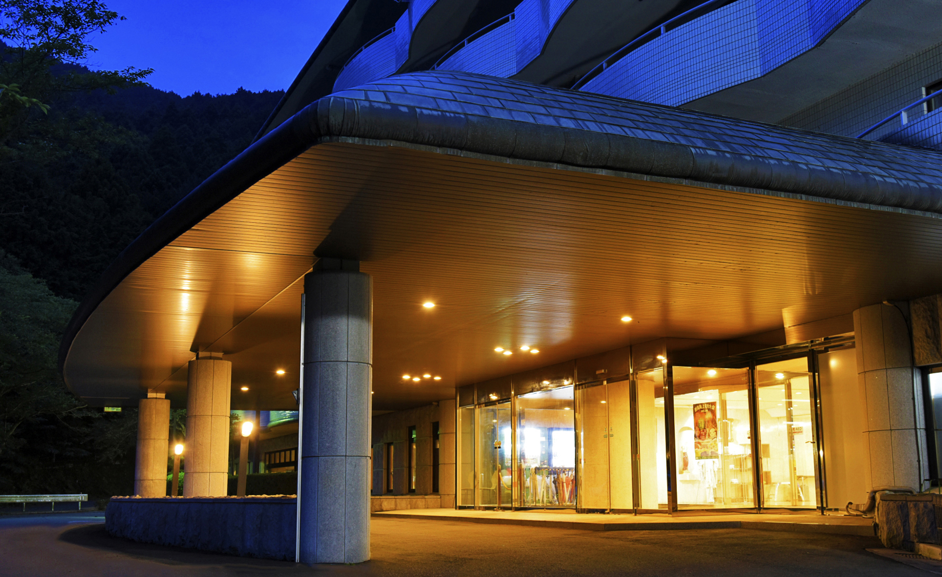 LiVEMAX RESORT 3*