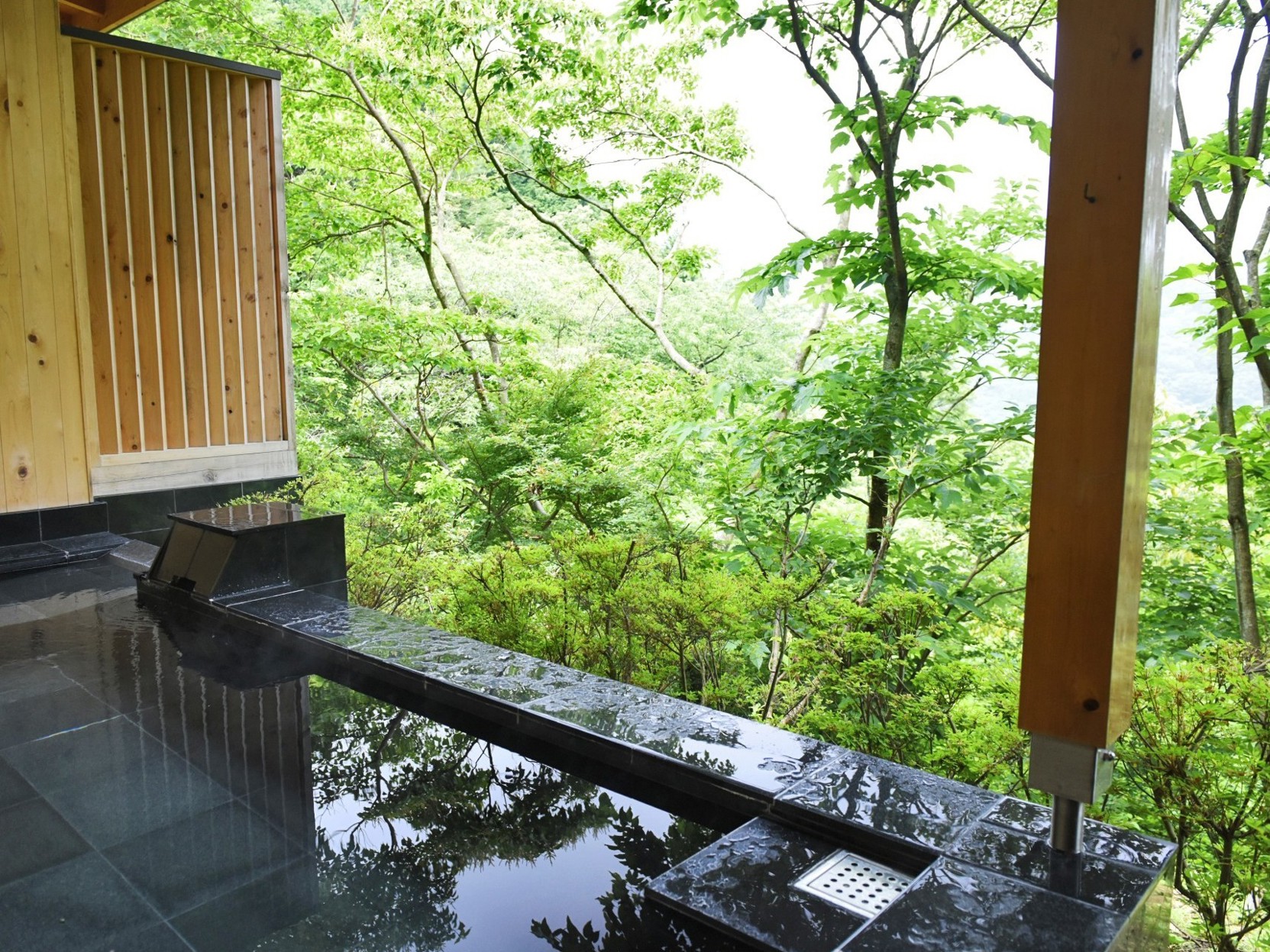 LiVEMAX RESORT 3*