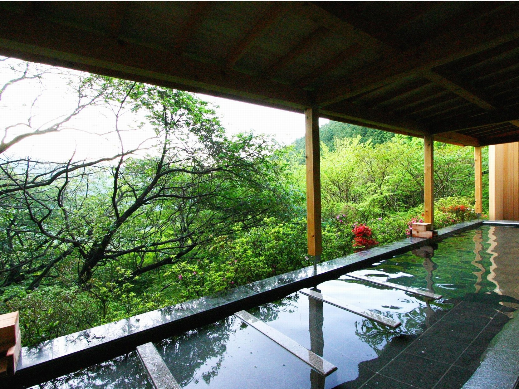LiVEMAX RESORT 3*