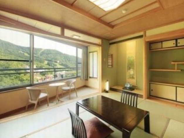 Zao Plaza Hotel 3*