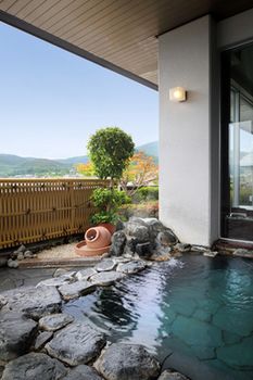 Kaminoyama Azumaya 3*