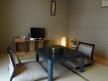 Shinnishiki Hotel 2*