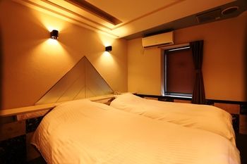 HOTEL Rakuserina 2*