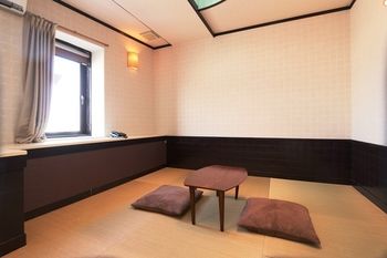 HOTEL Rakuserina 2*