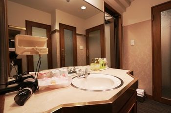 HOTEL Rakuserina 2*