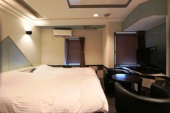 HOTEL Rakuserina 2*