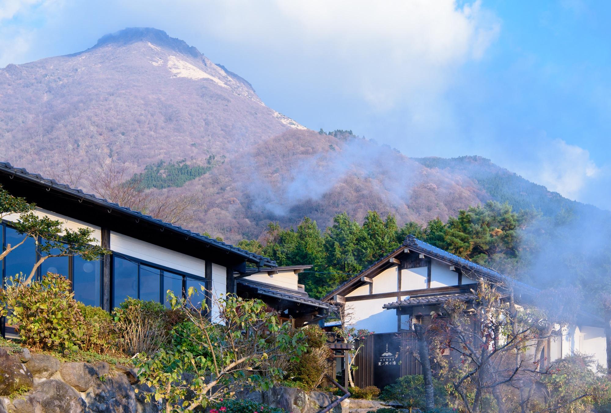 Yufuin Onsen Tsukanoma 4*