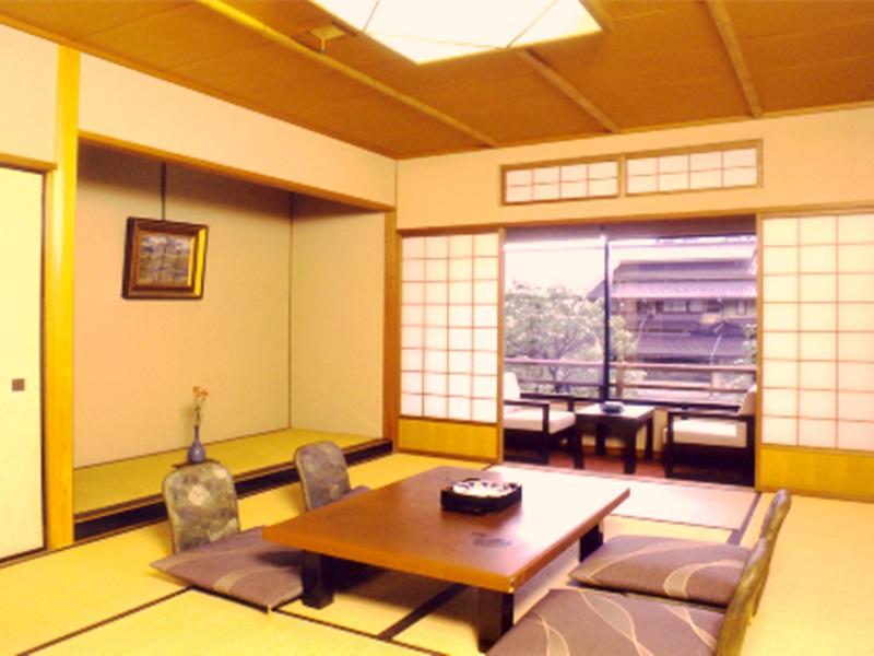 Awara Onsen Minoya Taiheikaku 3*