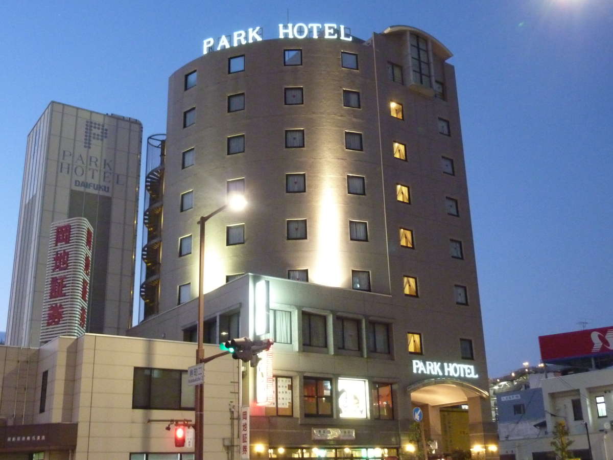 Kuwana Park Hotel 2*