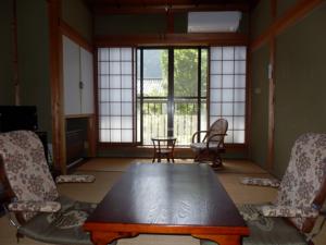 Gokayama Ryokan Yoshinoya 2*