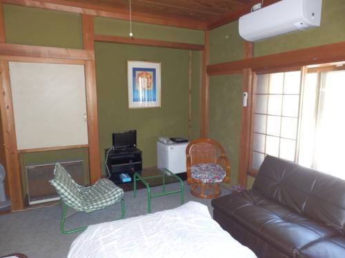 Gokayama Ryokan Yoshinoya 2*