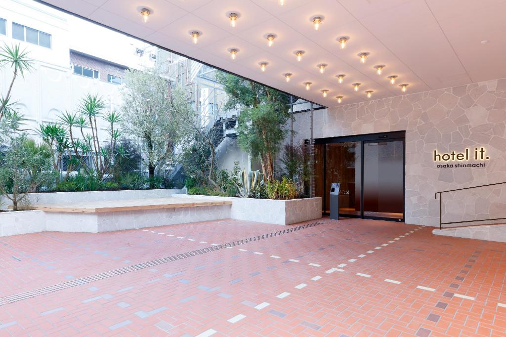 Hotel It. Osaka Shinmachi 3*