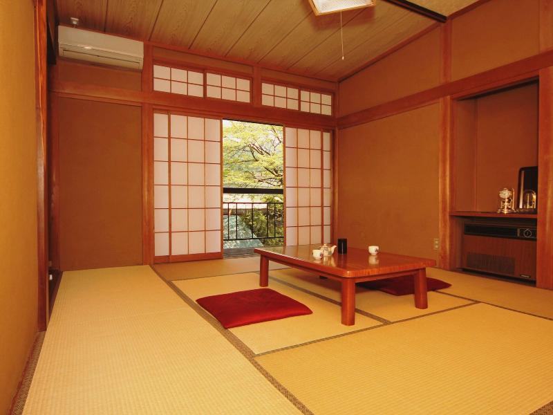 Minshuku Miyama 2*
