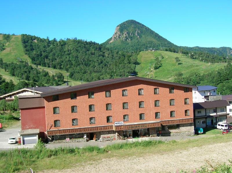 Suzurikawa Hotel 3*