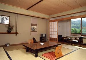 Suzurikawa Hotel 3*