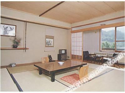 Suzurikawa Hotel 3*