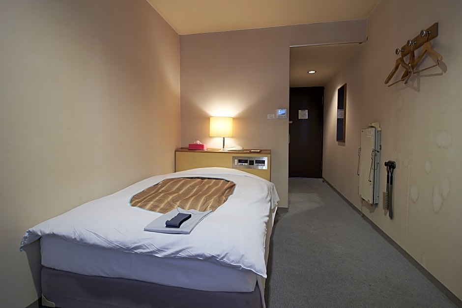 Hotel Four C'S 2*